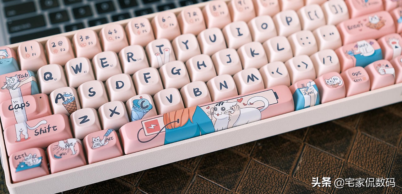 洛斐小翘蓝牙机械键盘开箱组装,洛斐小翘机械键盘测评