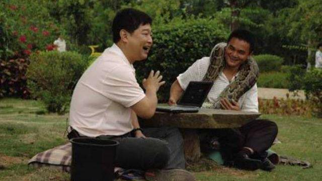 巨蟒为报恩守护十几年,96年海南巨蟒