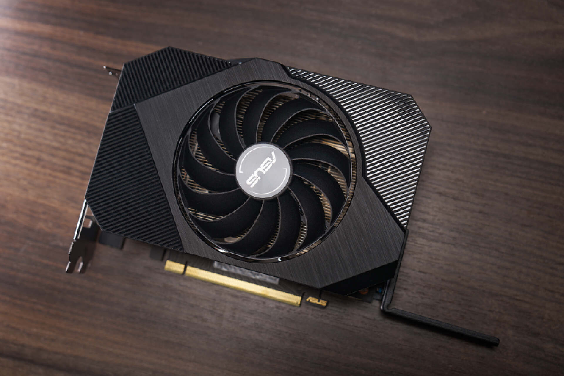 华硕天选x2023台式机改装,华硕天选x2023台式加硬盘