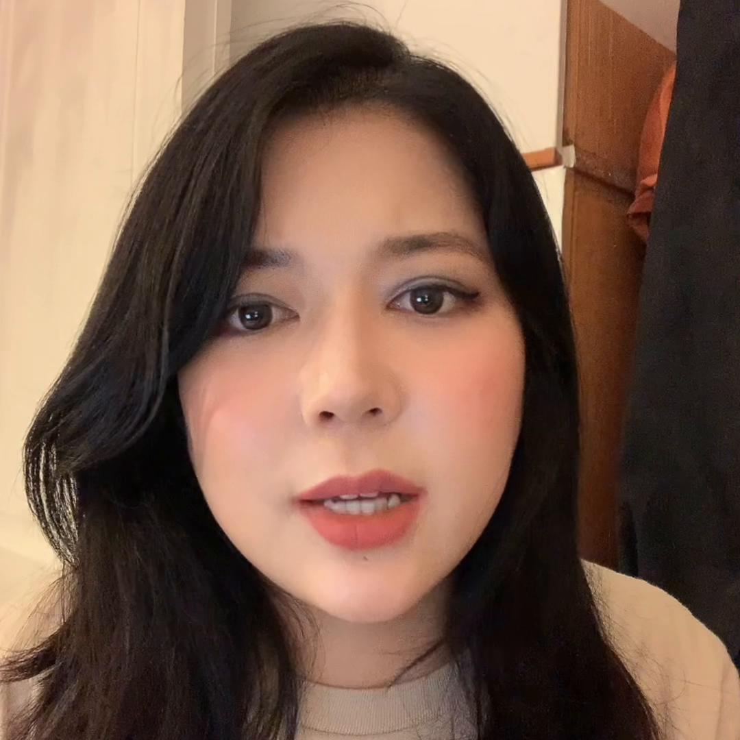 发疯是很多东亚家庭的沟通方式有时候人真的需要适当...