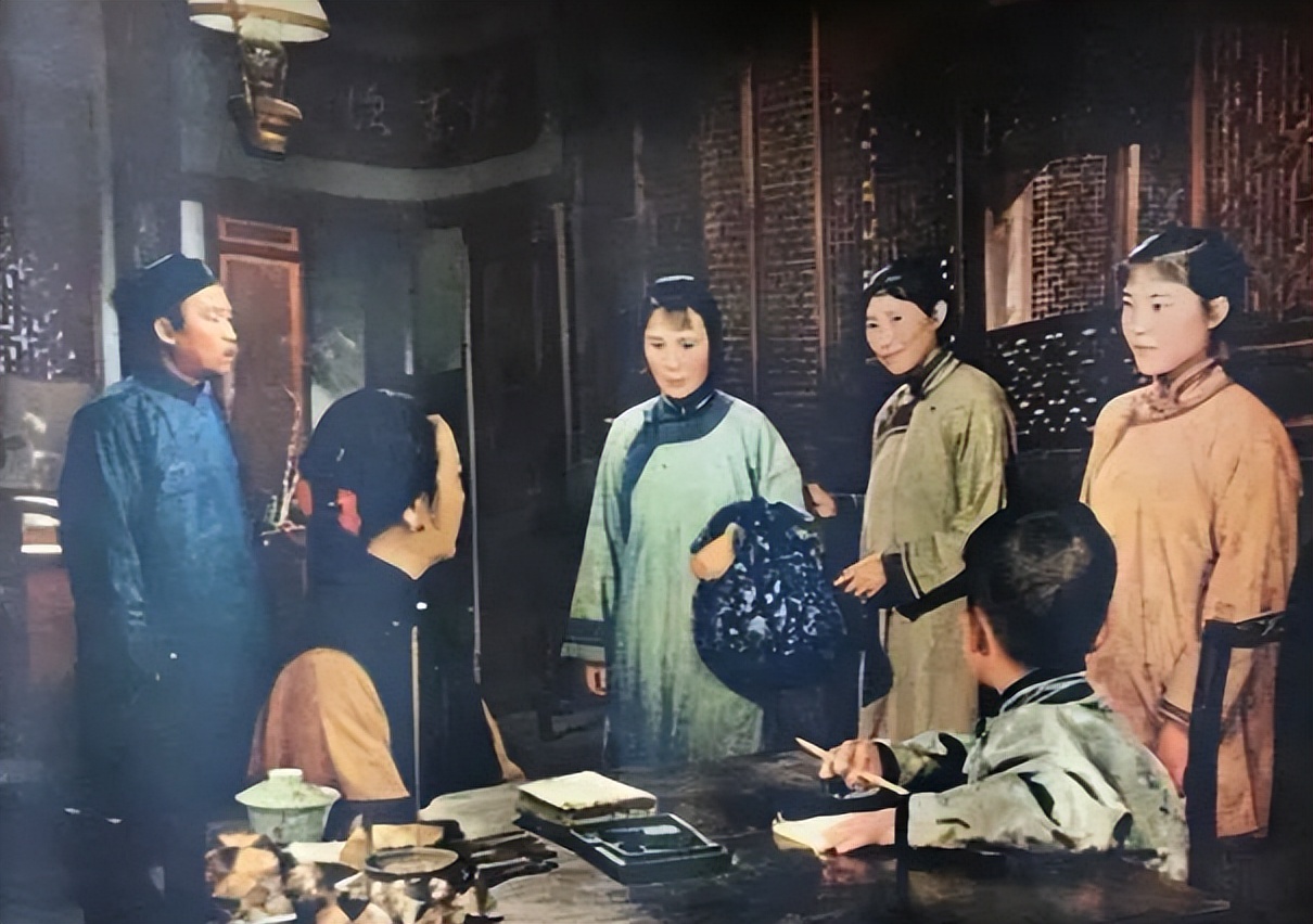 祥林嫂老是唠叨哪些话,祥林嫂一样的唠叨是病了吗