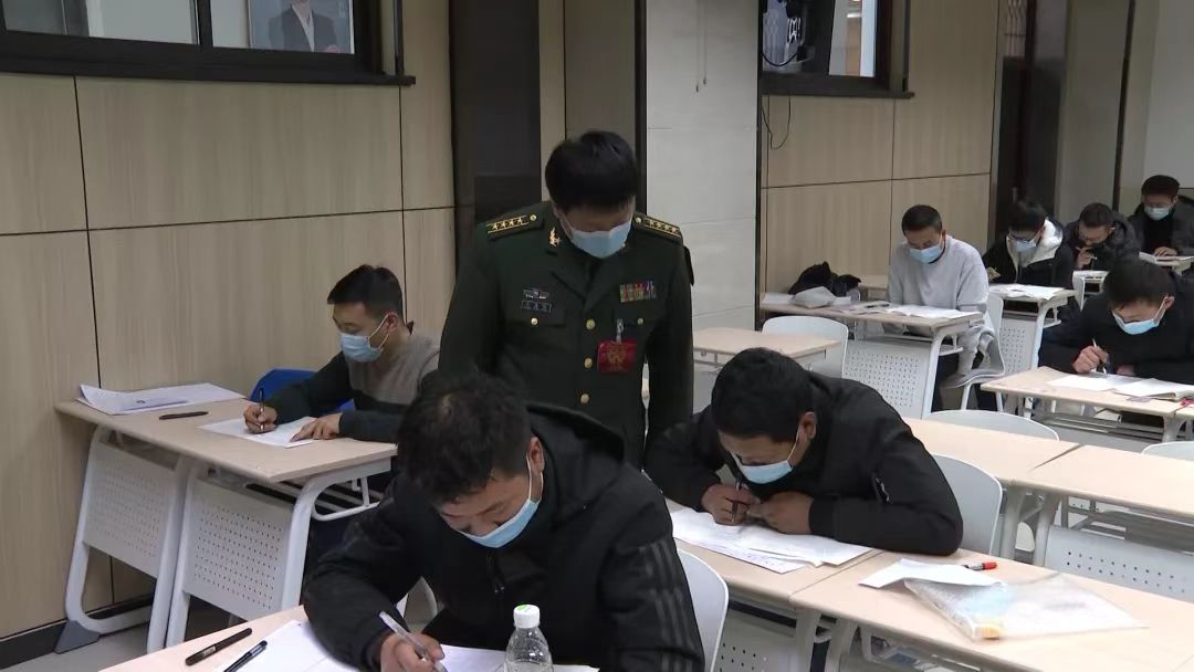 上岸军队文职真实感受,23届毕业生考军队文职还来得及不