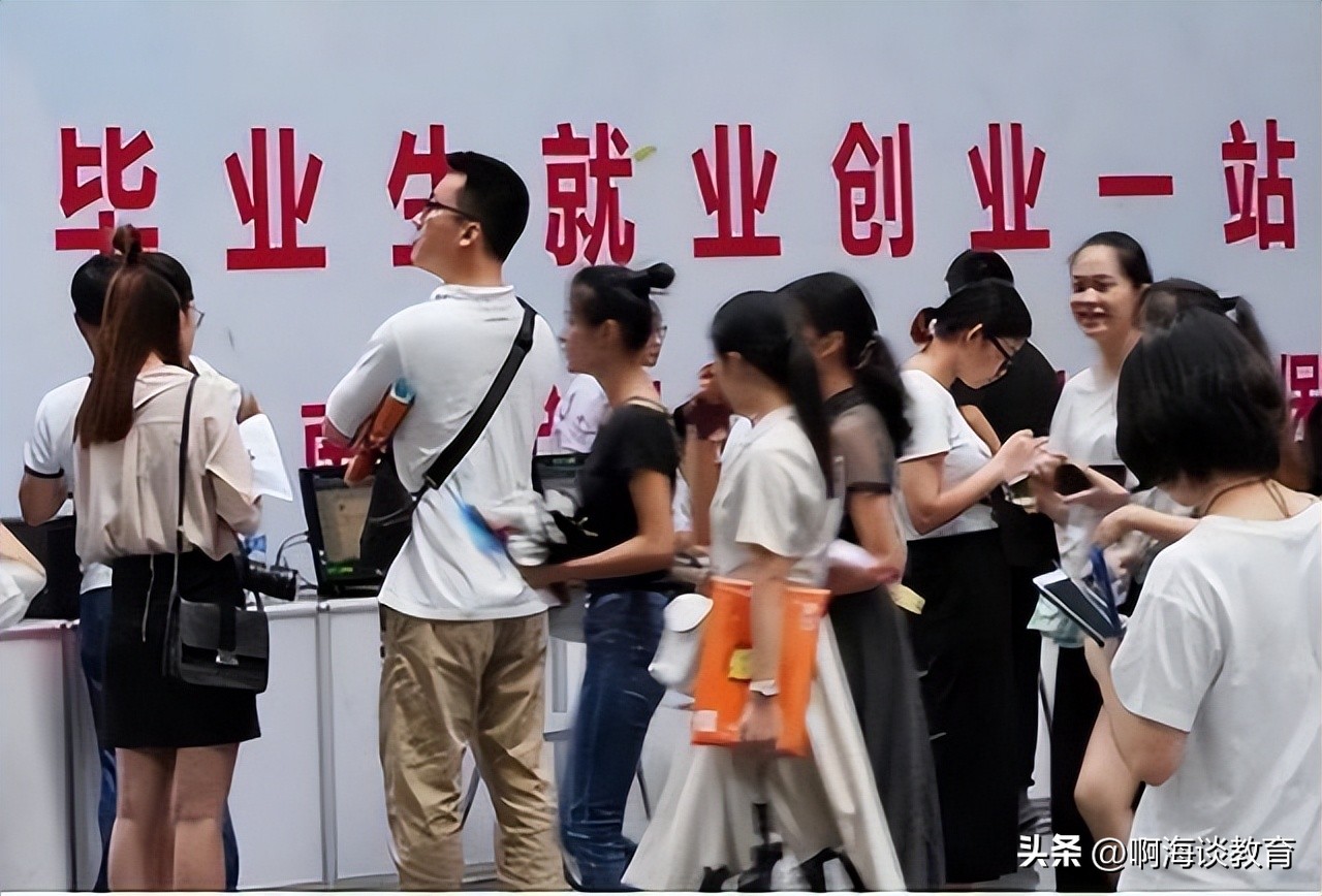 江西民办高校学费,江西民办大学涨学费