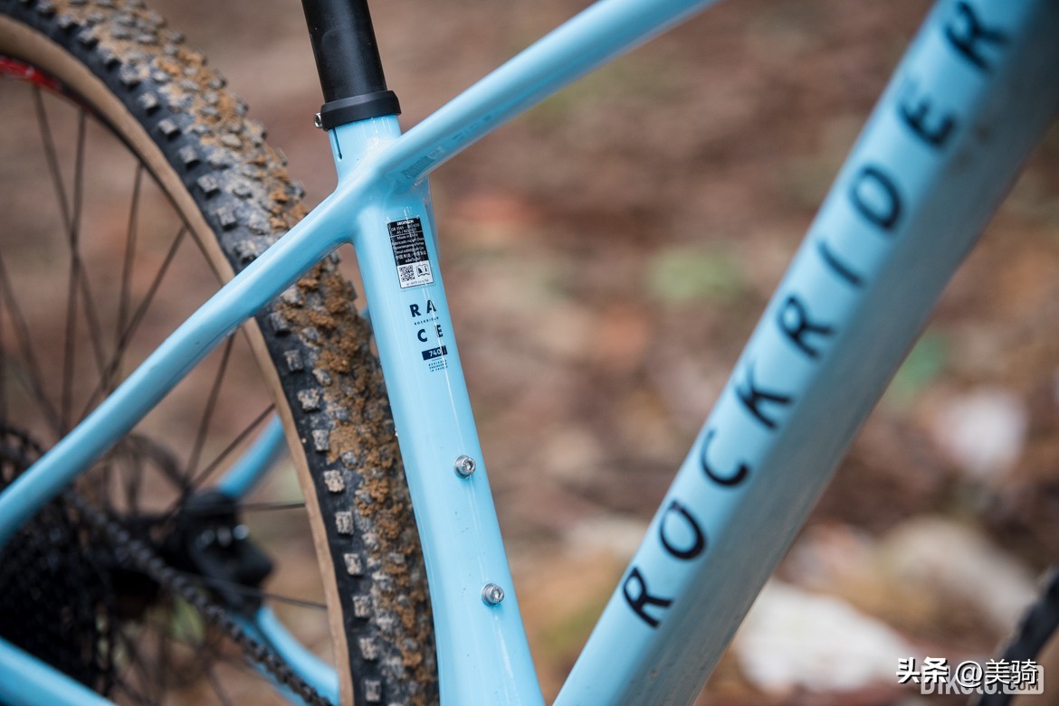 迪卡侬race900山地车测评,迪卡侬rockrider530山地车