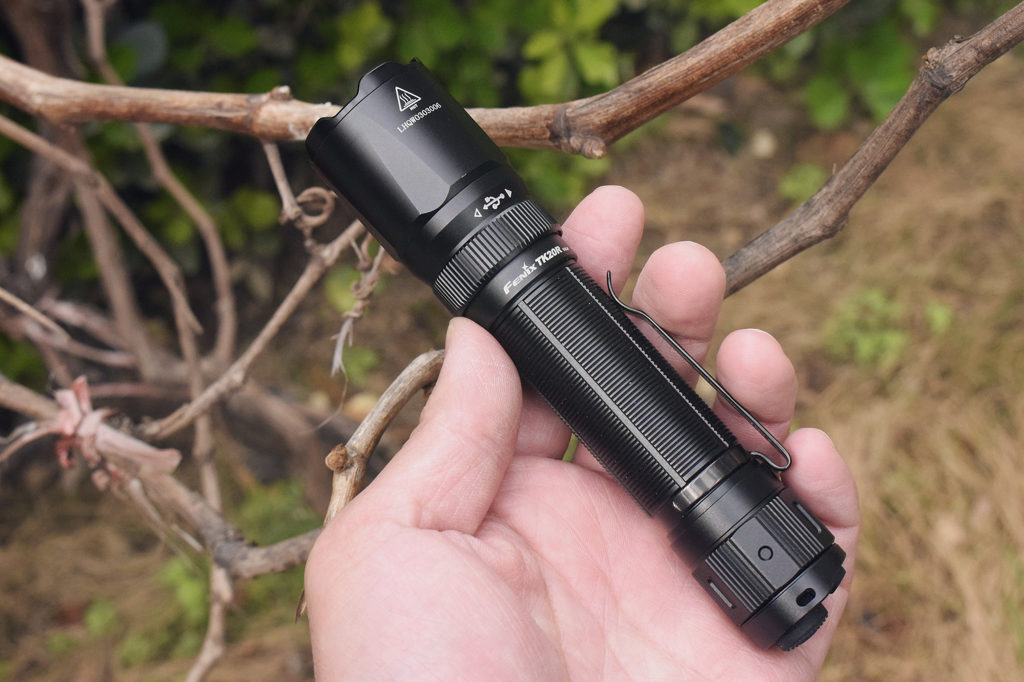 性能强悍再升级，Fenix菲尼克斯TK20RV2.0战术手电体验