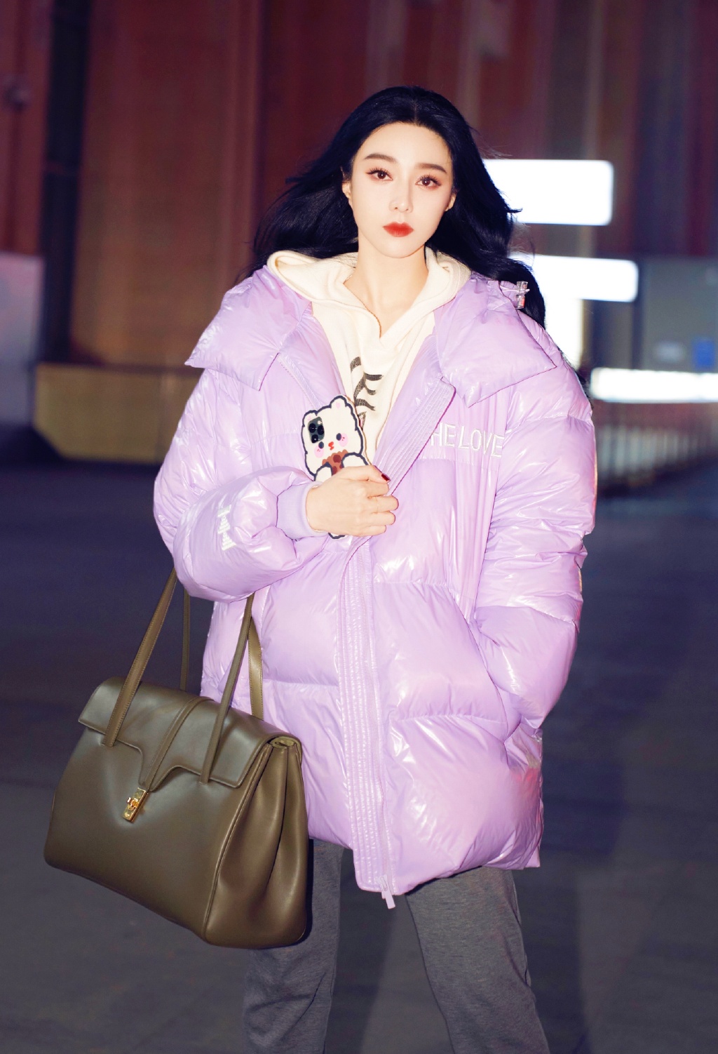 范冰冰戴白色假发玩自拍,范冰冰高清近镜头混剪