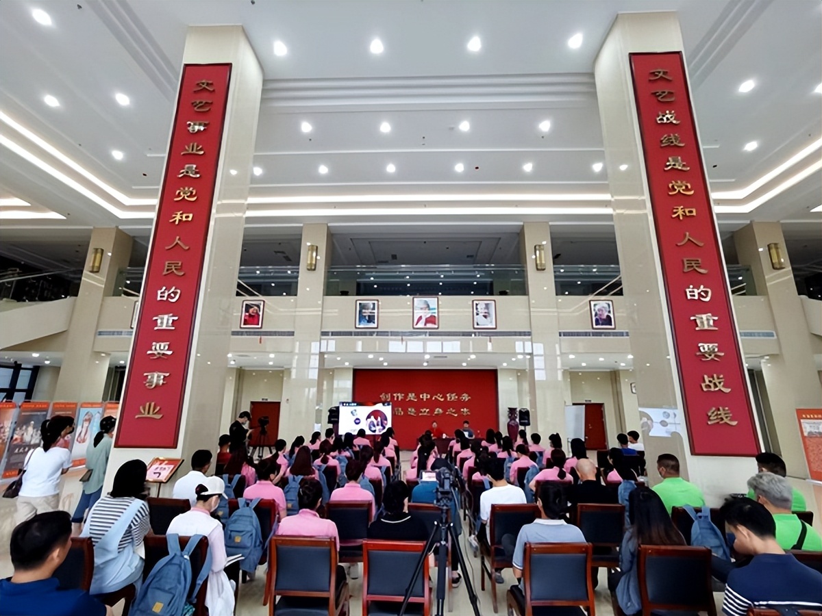 李树建戏曲进校园,李树建下乡演出