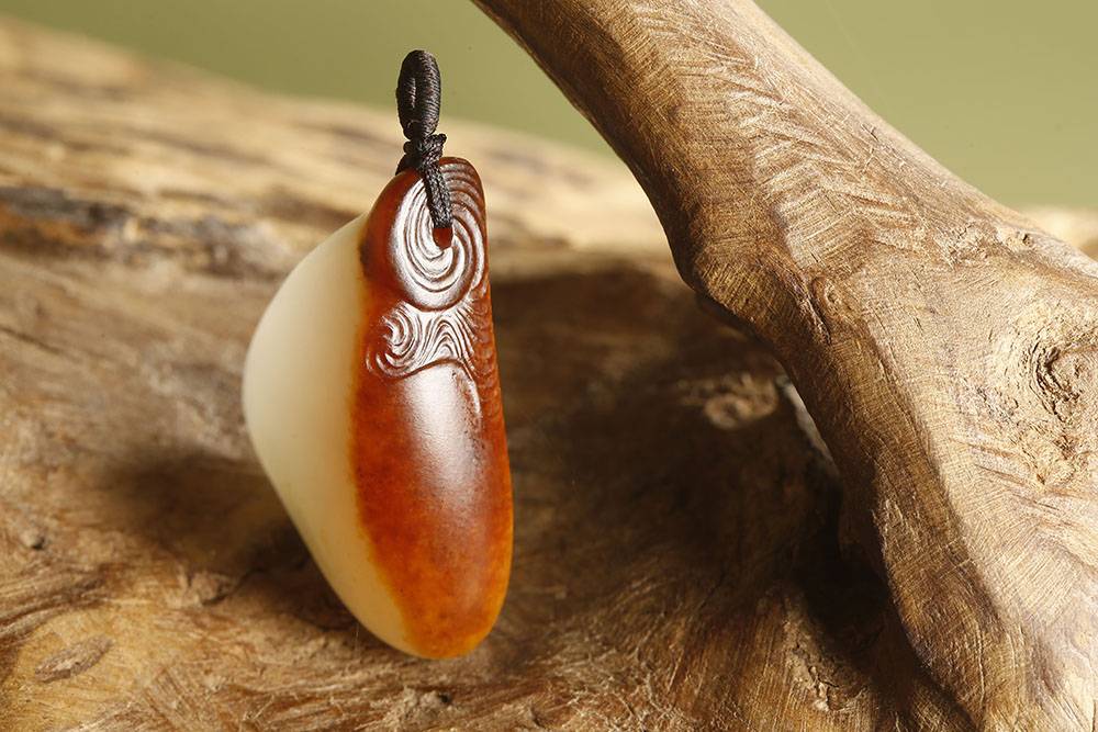 手工雕刻和工艺品的区别,超声波雕刻和电脑雕刻区别