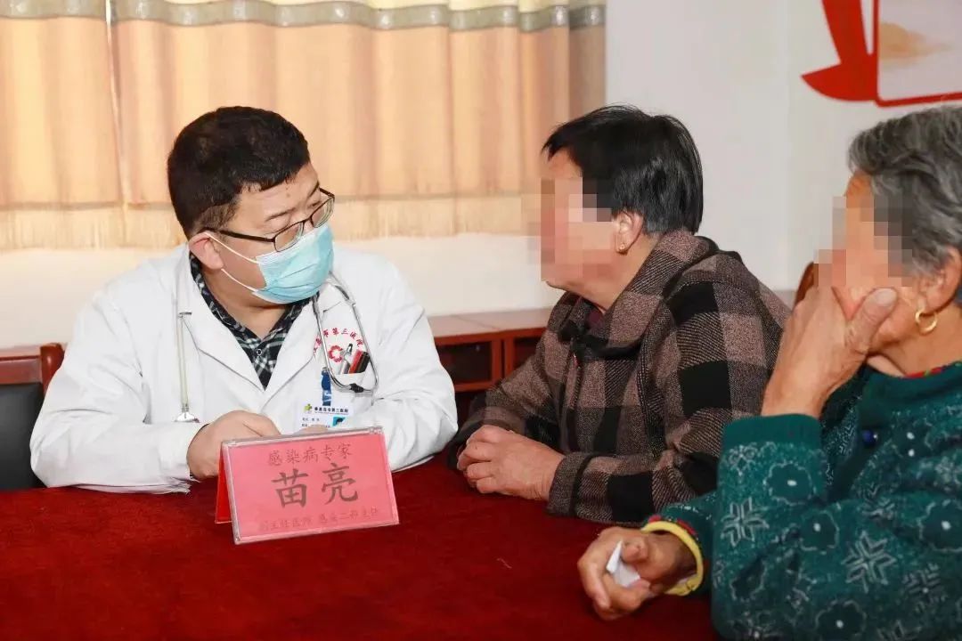 医院开展结核病防治宣传教育活动,将联合开展结核病现场宣传活动