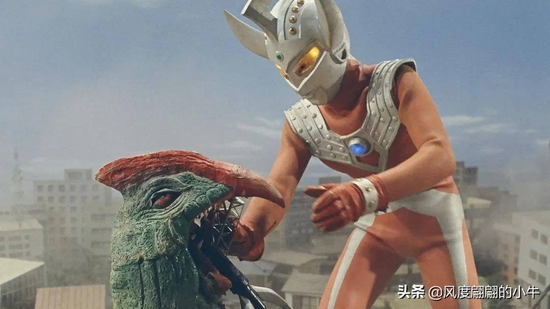 泰罗奥特曼tv版片段,泰罗奥特曼剧场版奥特物语