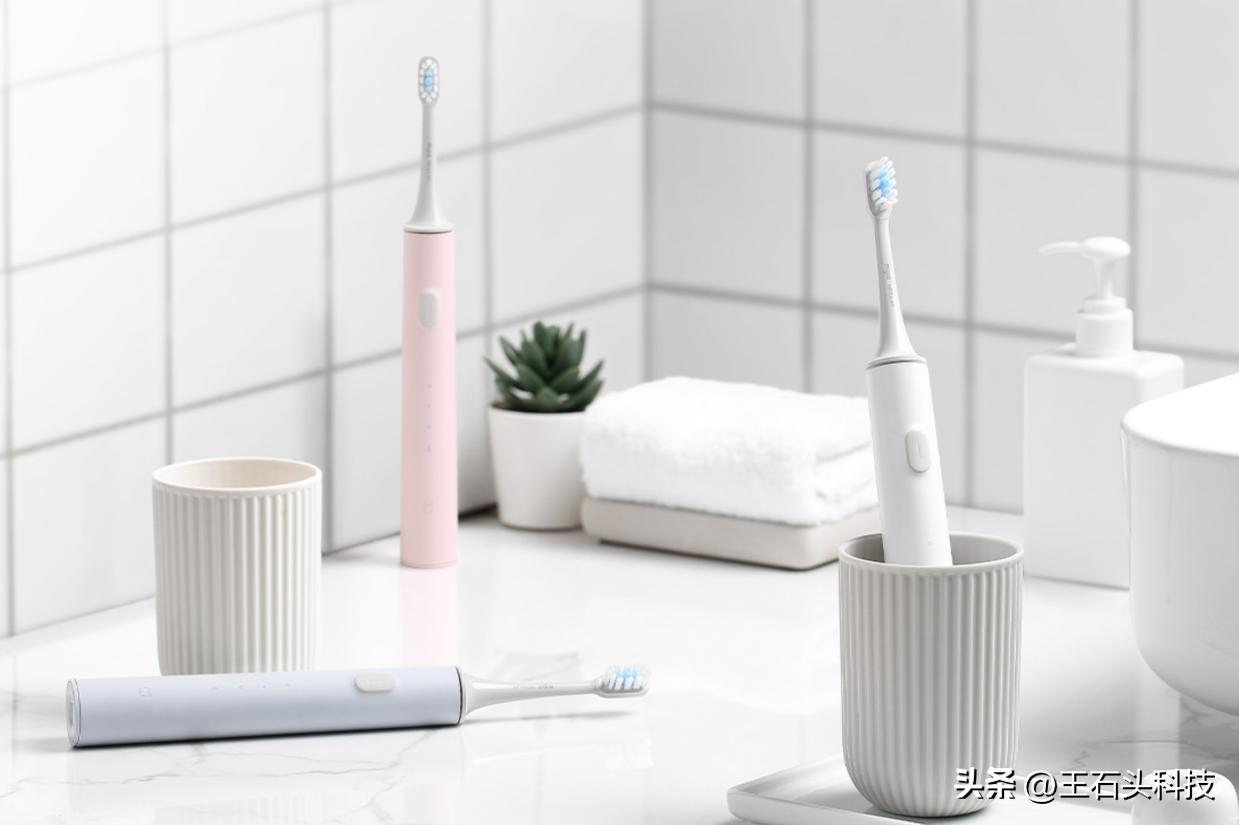 电动牙刷哪款比较好用,欧乐b电动牙刷p3000和p4000哪个好