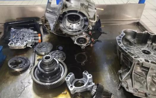 涉水后如何判断变速箱是否进水,车辆涉水后进水要怎么修理