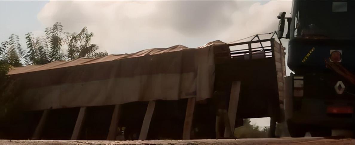 非洲最快活的职业，货车司机一周跑一趟，买完别墅还能养3个老婆