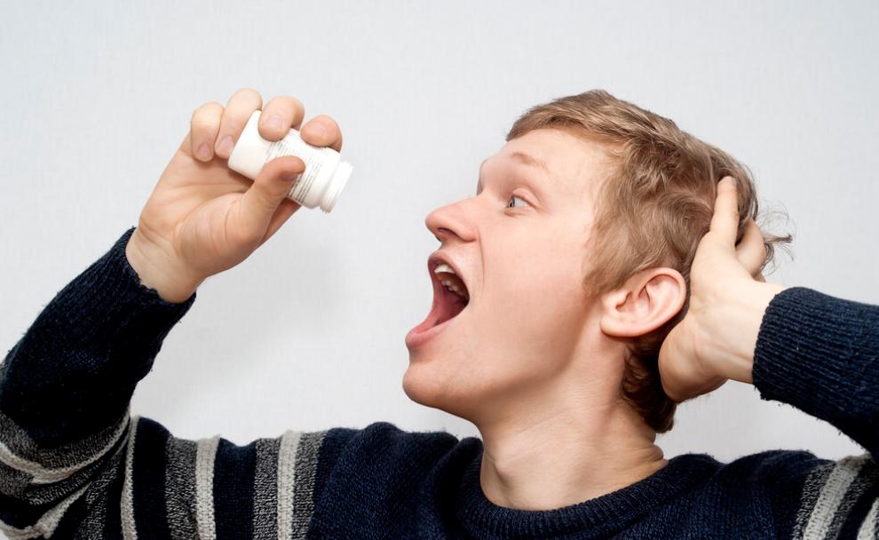 氯雷他定和西替利嗪哪个抗过敏强,氯雷他定与西替利嗪是抗过敏药吗