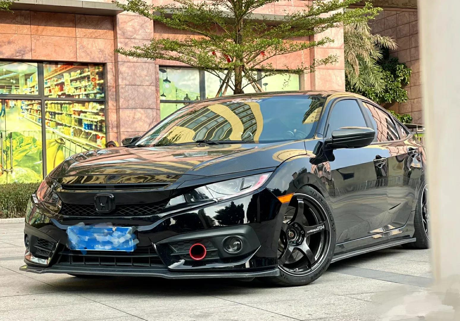 十代思域年轻人的象征 (十代思域手动挡评测)