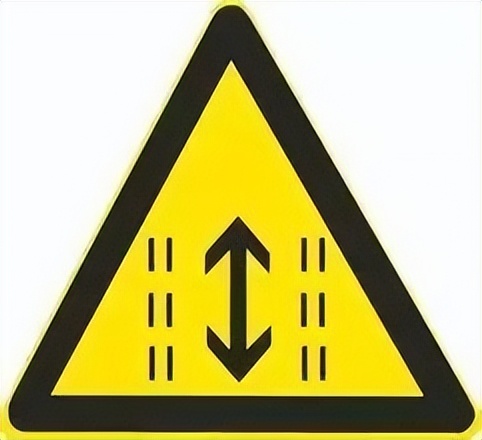 非时间段驶入潮汐车道会被处罚吗,深圳的潮汐车道走错了怎么处罚