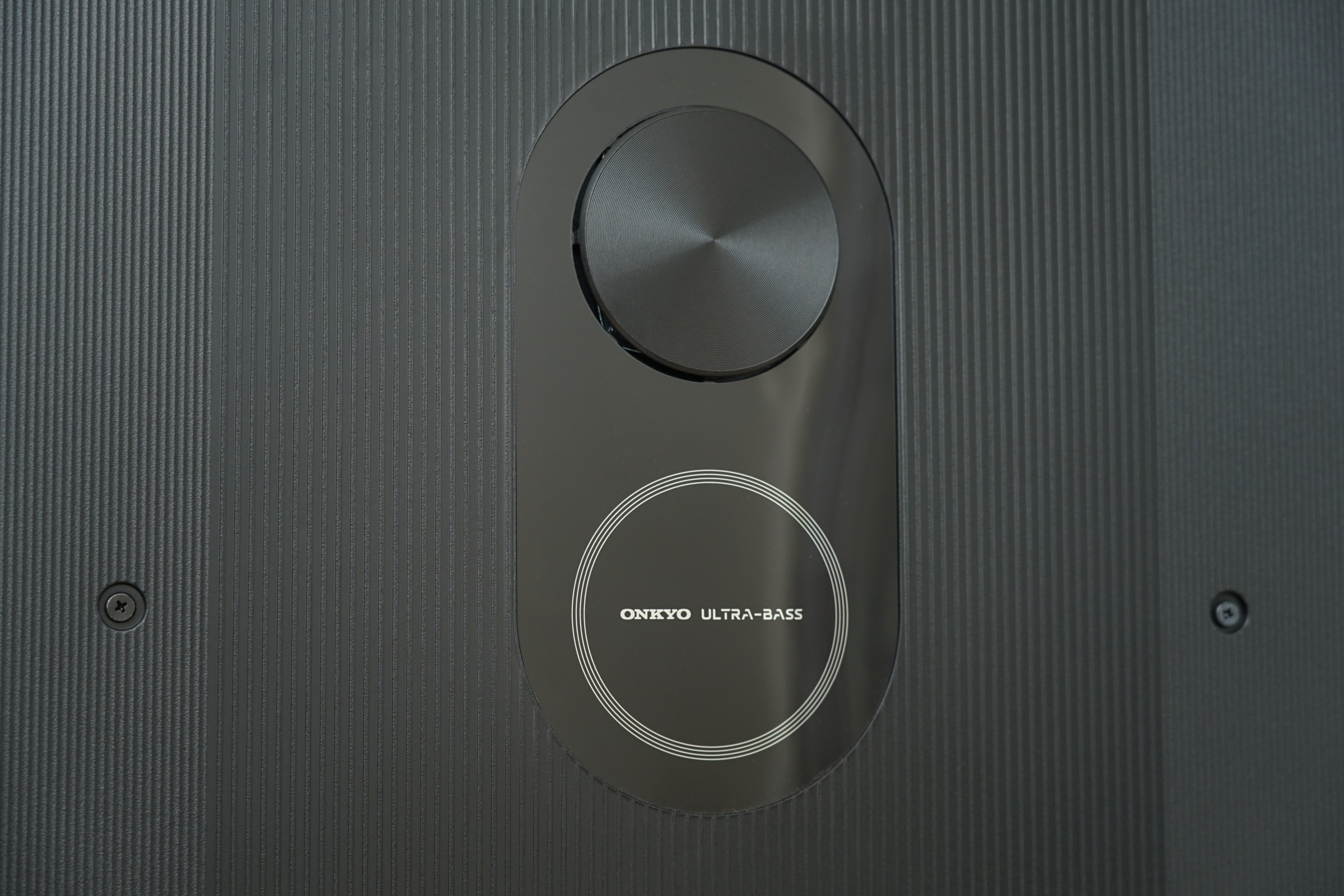 tclq10gprominiled电视4k效果,tclq10h电视多少寸画质最好