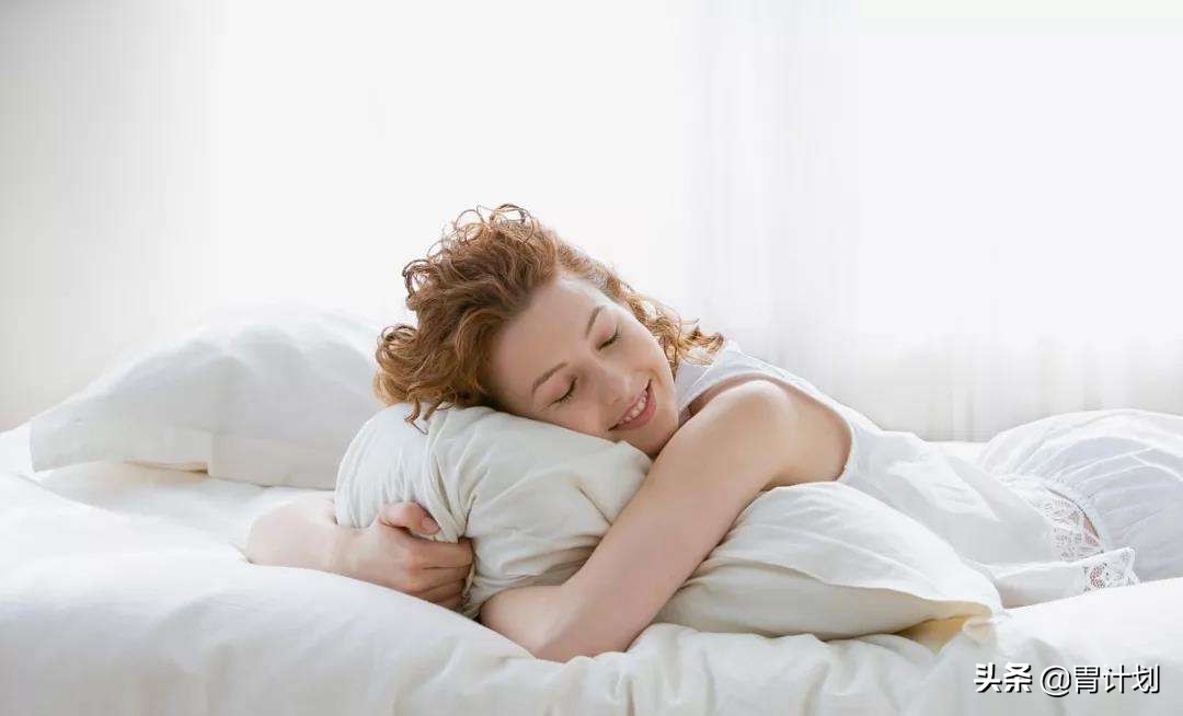 脸上长痘别乱挤,脸上长痘痘不要乱挤视频