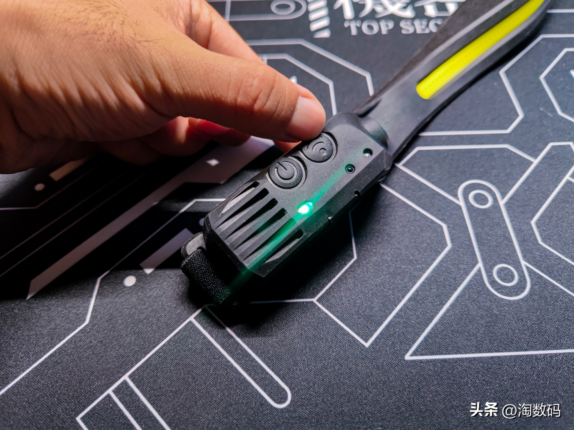 x战警灯光,x战警头盔灯