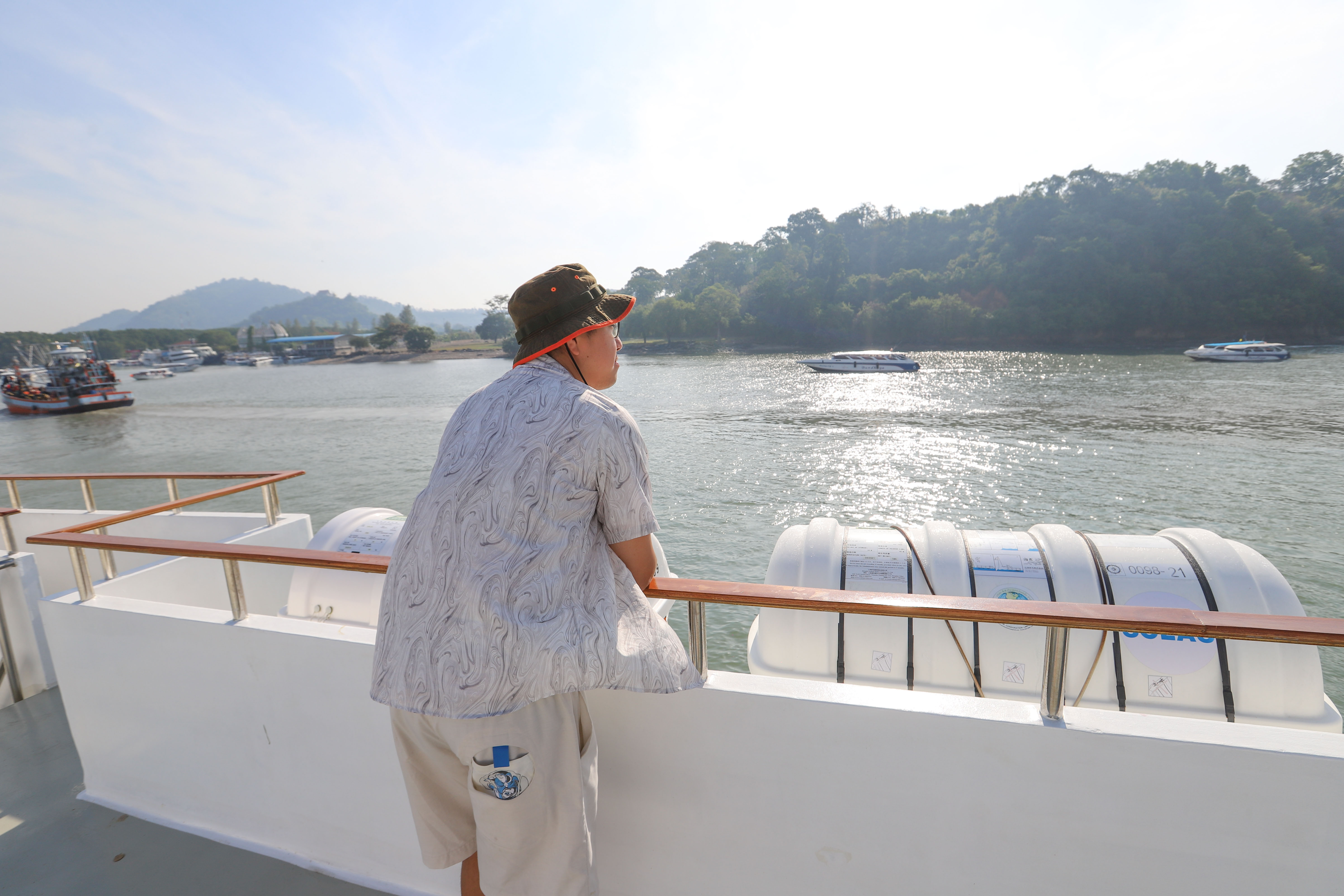 普吉岛机场去甲米怎么走最快,从普吉怎么坐车去甲米