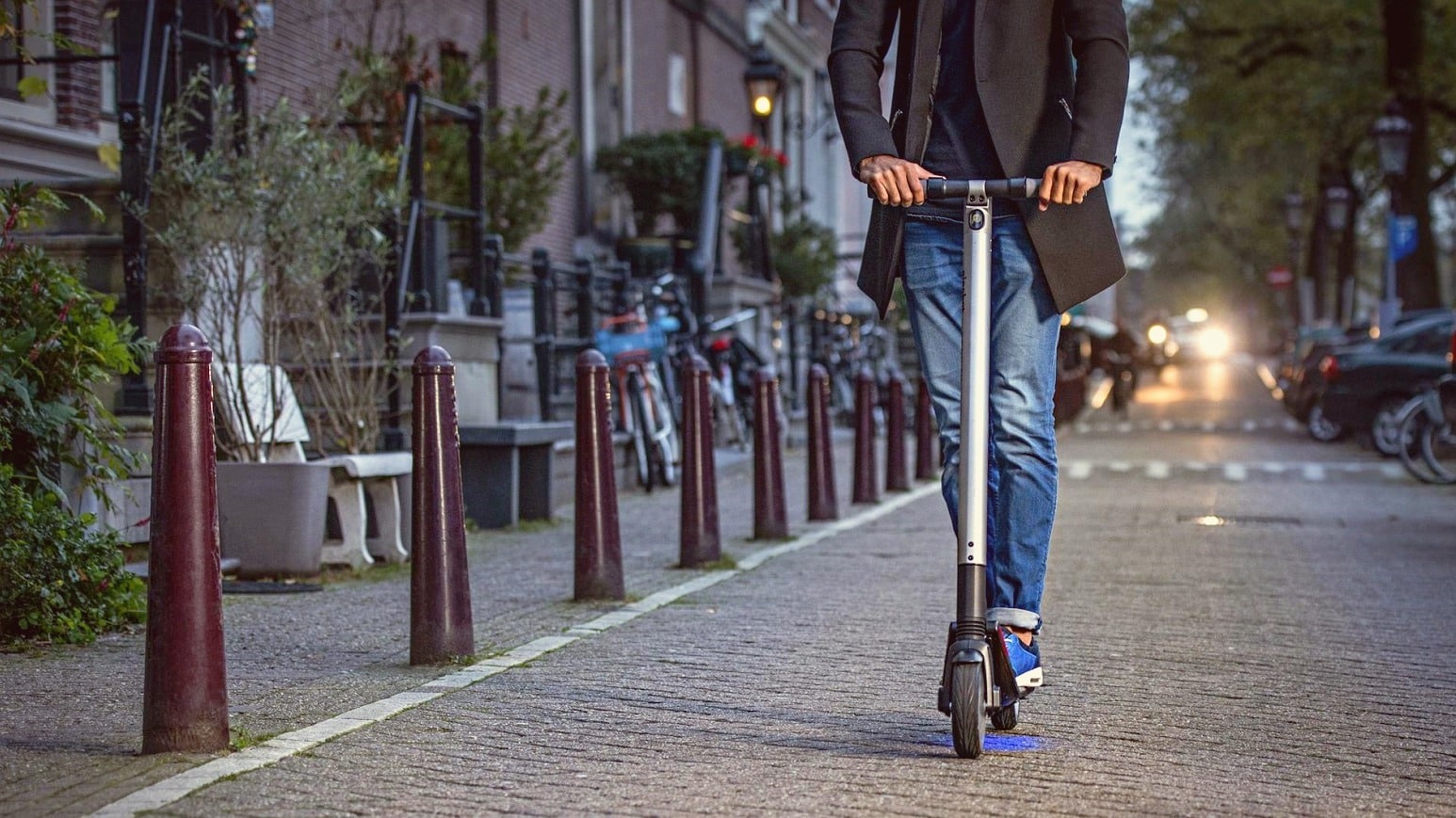 鐢靛姩婊戞澘杞︽樉绀哄櫒璇存槑,婊戞澘杞︾數鍔ㄦ樉绀哄櫒鎺ョ嚎