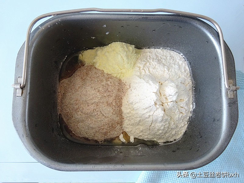 低糖面包简易版,新手面包最简单做法减脂期