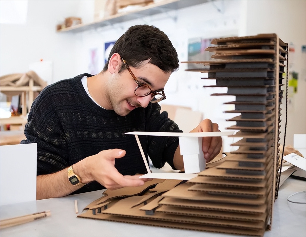 艺术院校太水？花200w去读到底是否值得？