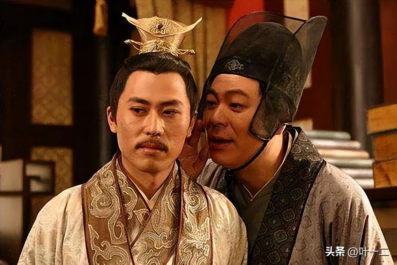 唐昭宗刚要去上早朝，太监：太子已登基，你还是老实呆着吧