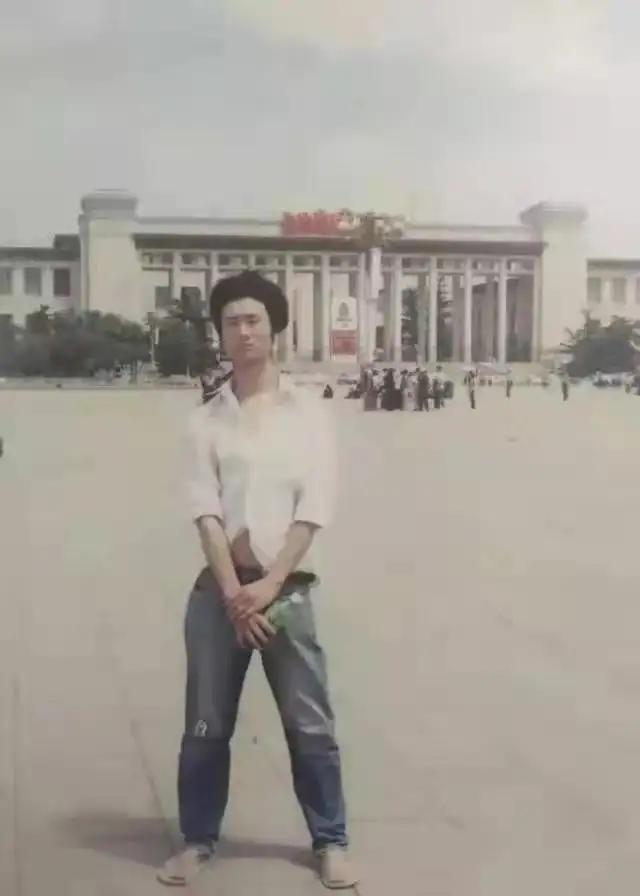 2012年,西安小伙为100万,勇闯伊拉克“送快递”,如今怎样?