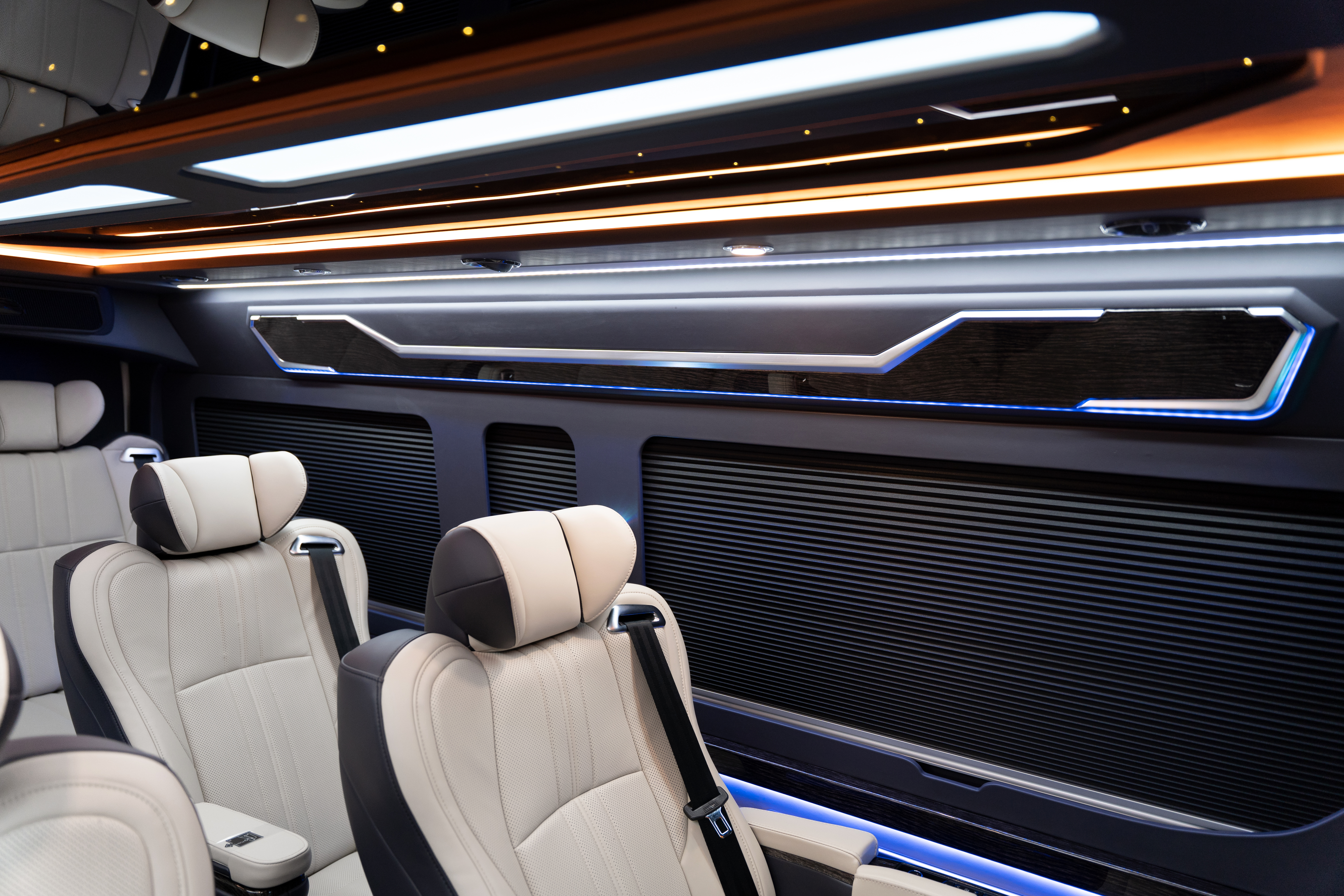 全新丰田海狮mpv,全新丰田海狮商务车9座