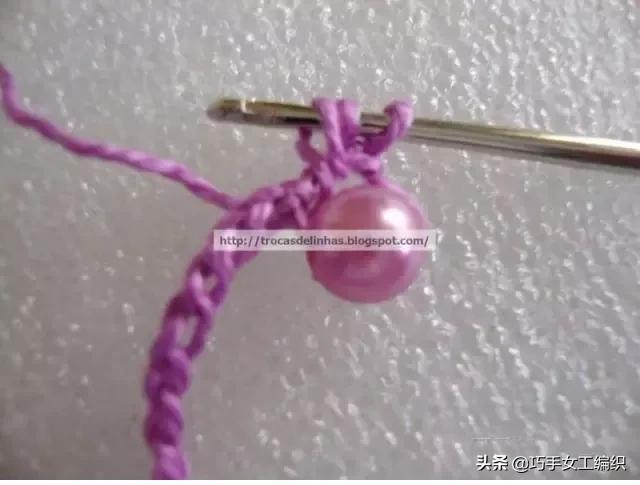 怎样钩奢华的项链,简单的一个珠子编绳