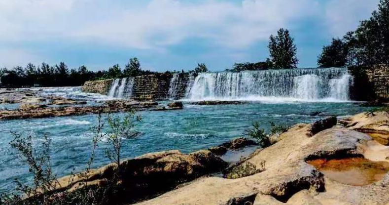 湖北崇阳县白霓古堰,白霓千年古堰