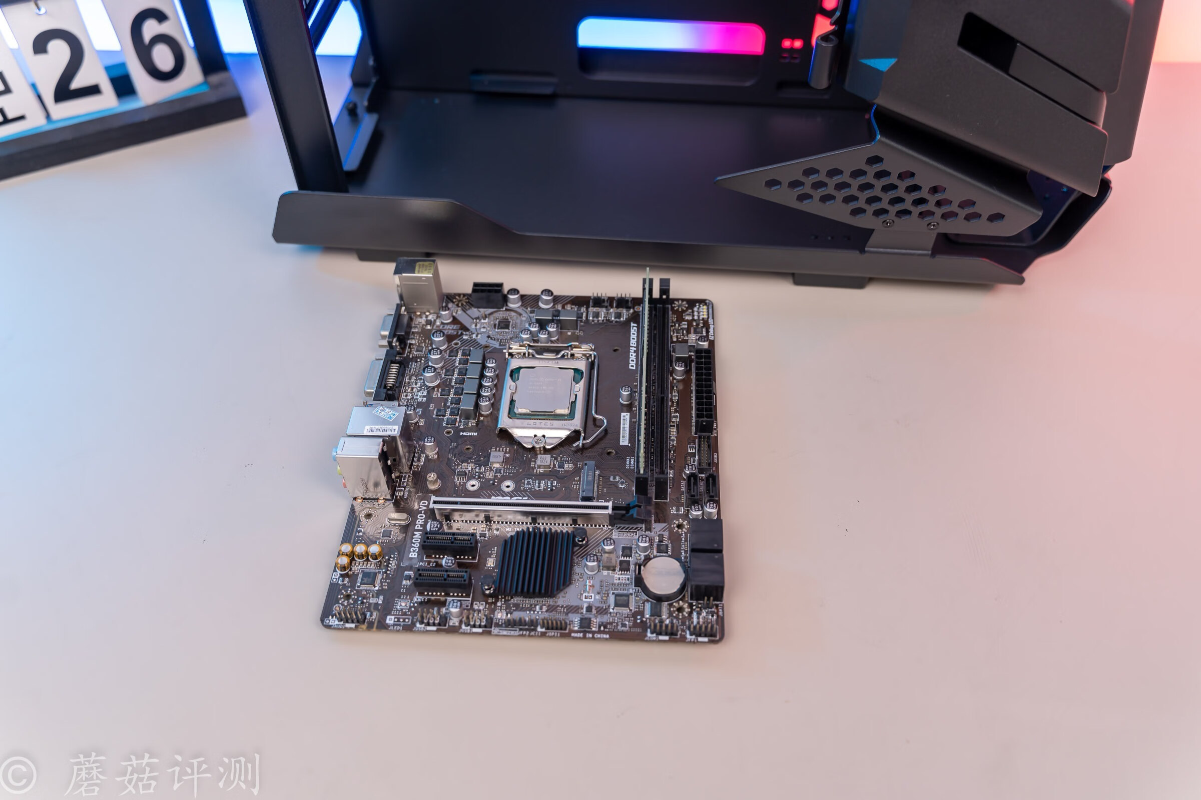 电脑主机可以玩的手柄游戏,高性能主机搭配低端显示器