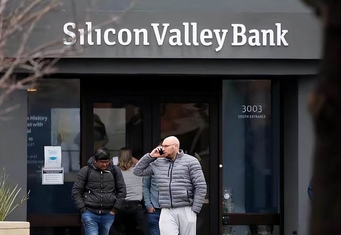 美国横刀与中东签订大单,沙特180度转向,中国给别人做了嫁衣?