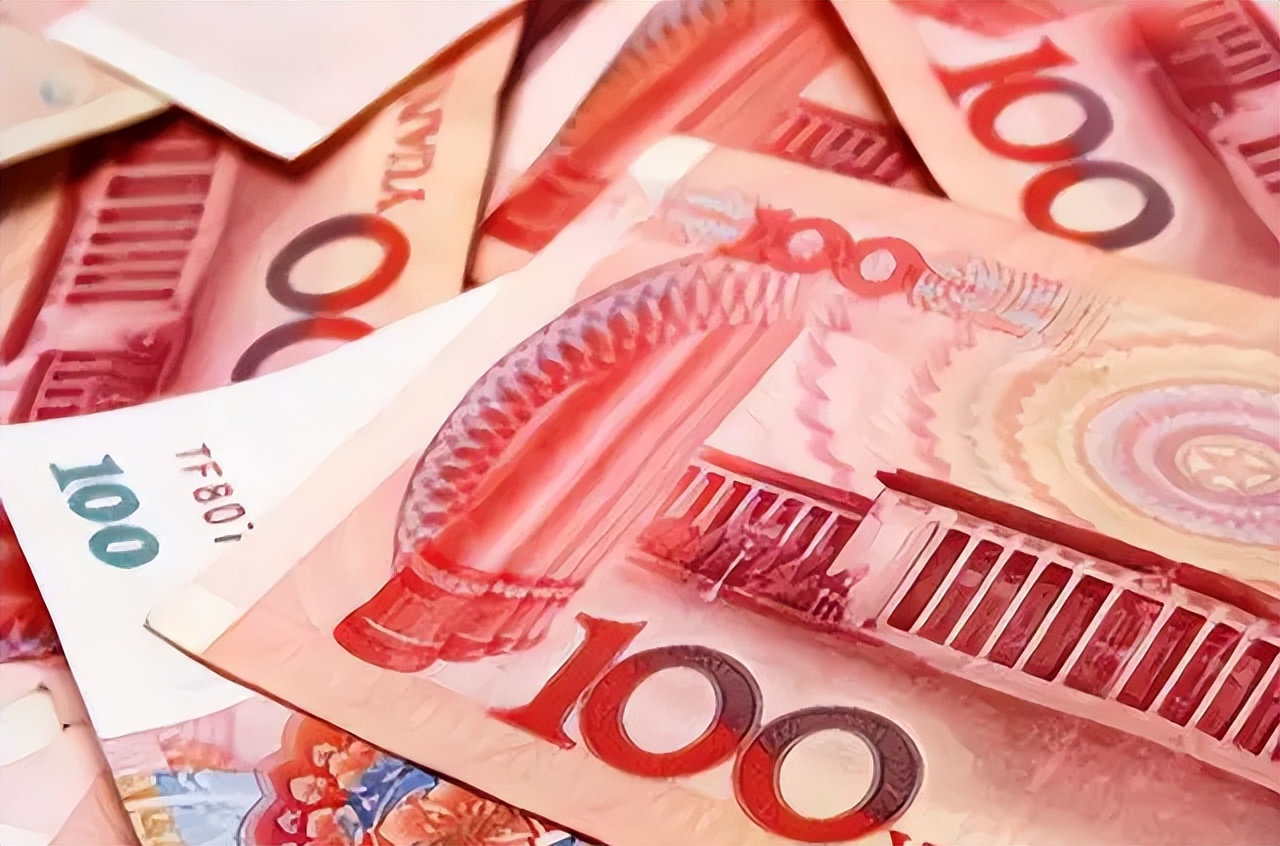 瑞士扬言制裁中国,称中国人在瑞银存了7.8万亿,网友:差点信了