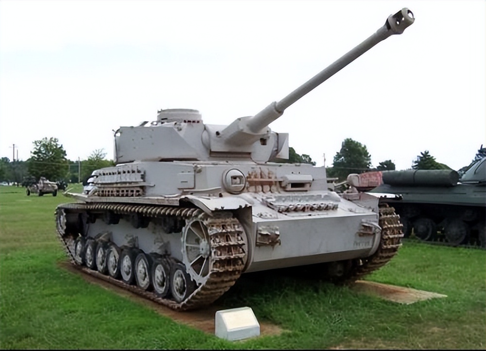 日耳曼步兵战车,德国日耳曼铁骑