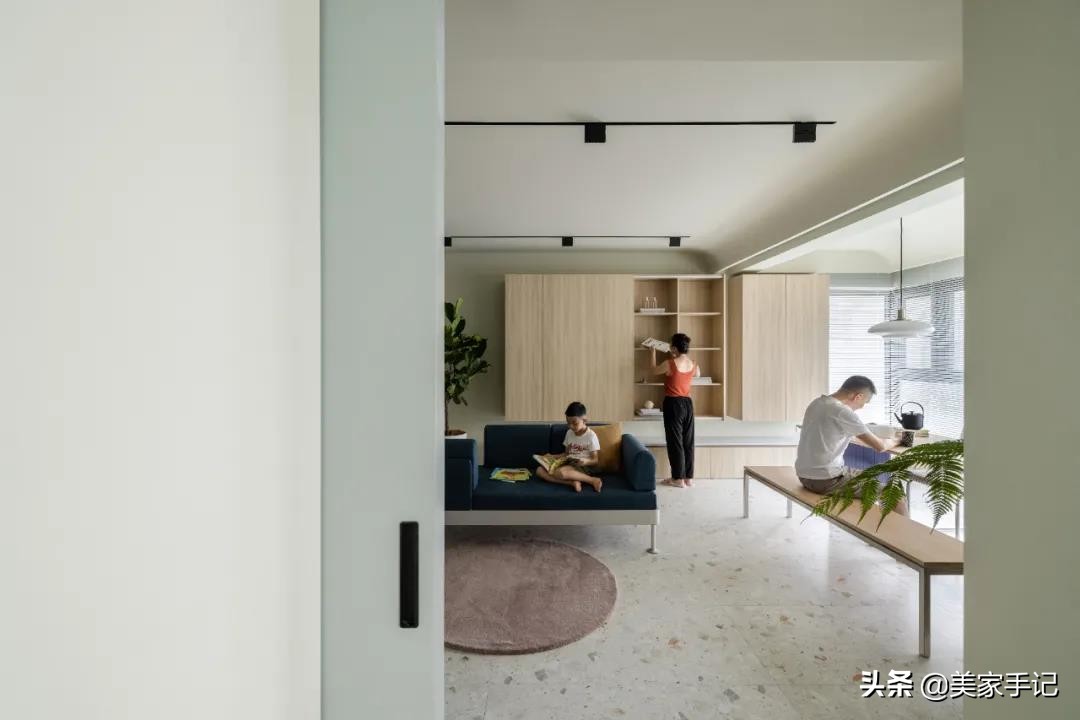 成都164㎡的小屋火了，仅凭一个玄关就圈粉无数，家居氛围太棒了