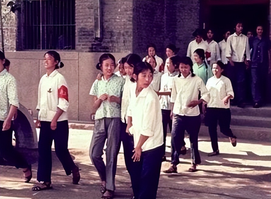 李宝成流氓案怎么判刑,李宝成性侵案