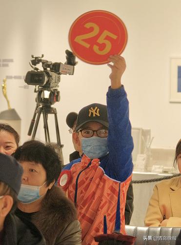 “新年第一拍”吹响爱心集结号！拍品全部拍出，善款用于增配AED