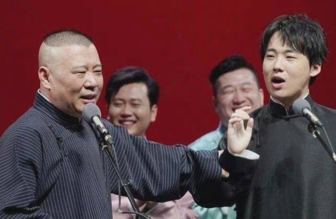 岳云鹏秦霄贤孟鹤堂封箱演出,德云社岳云鹏辟谣后现身