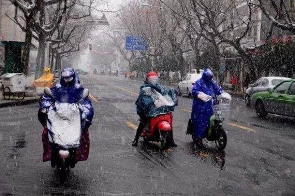 天能电瓶4块48v20a以旧换新价格,电动车电瓶48v20a以旧换新多少钱