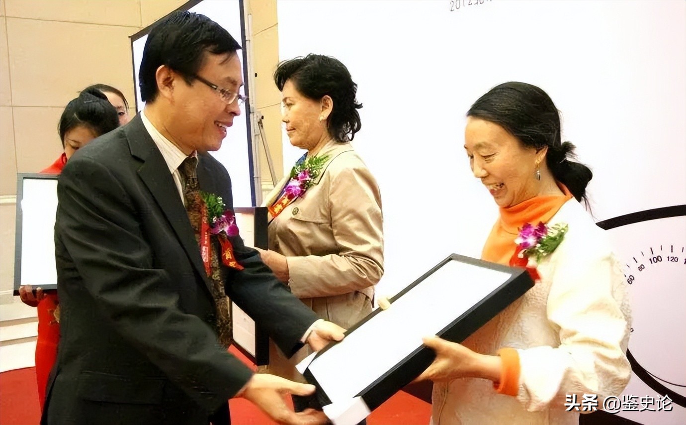 2013年爱新觉罗后裔状告村民,清朝皇室墓当成猪圈后续