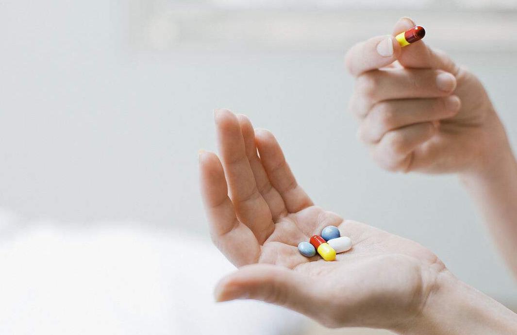 治疗腰椎间盘突出的手法,二步十法治疗腰椎间盘突出