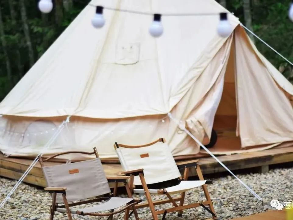 闽山闽水物华新在师生中引热议,户外生活季福州闽越水镇露营