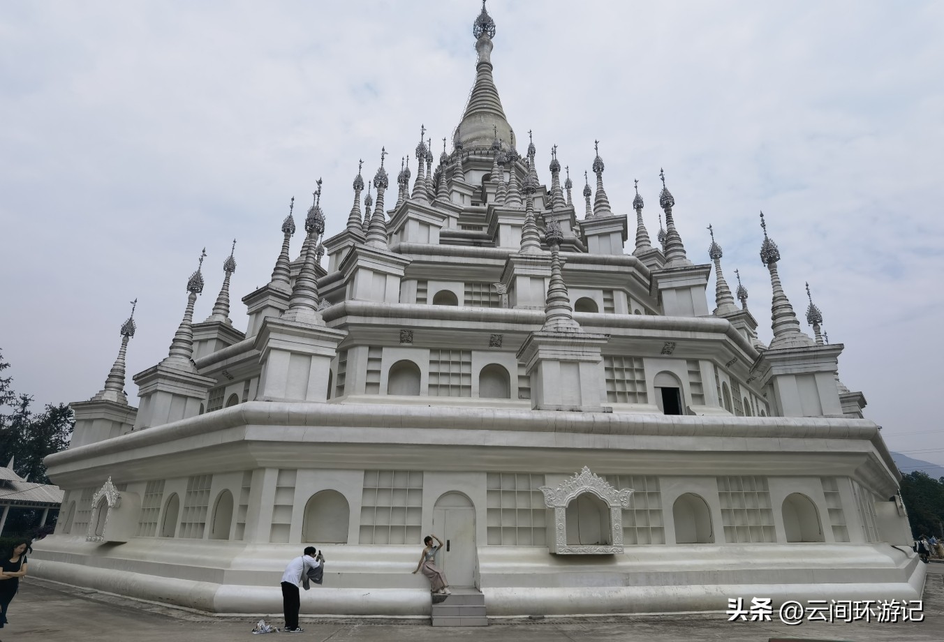 缇庝附寰峰畯娴极涔嬫梾,婕父寰峰畯