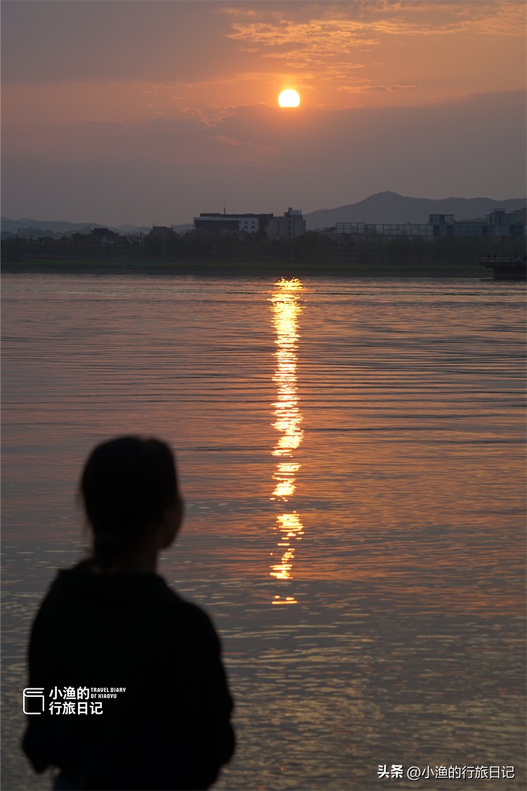 湖南长沙好玩好吃的地方,湖南长沙好吃好玩的地方的地址