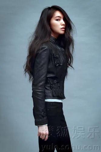 申珉熙在中国发展的韩国演员，看名字不认识一看照片原来是她