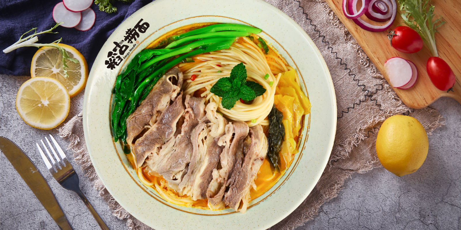 餐饮店成功经营的关键策略,新开餐饮店经营方法和技巧