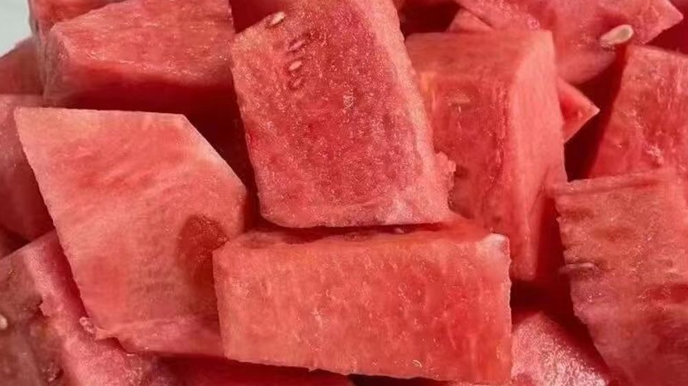 开水果店可以到产地进两种水果吗,新开水果店拿什么水果比较合适