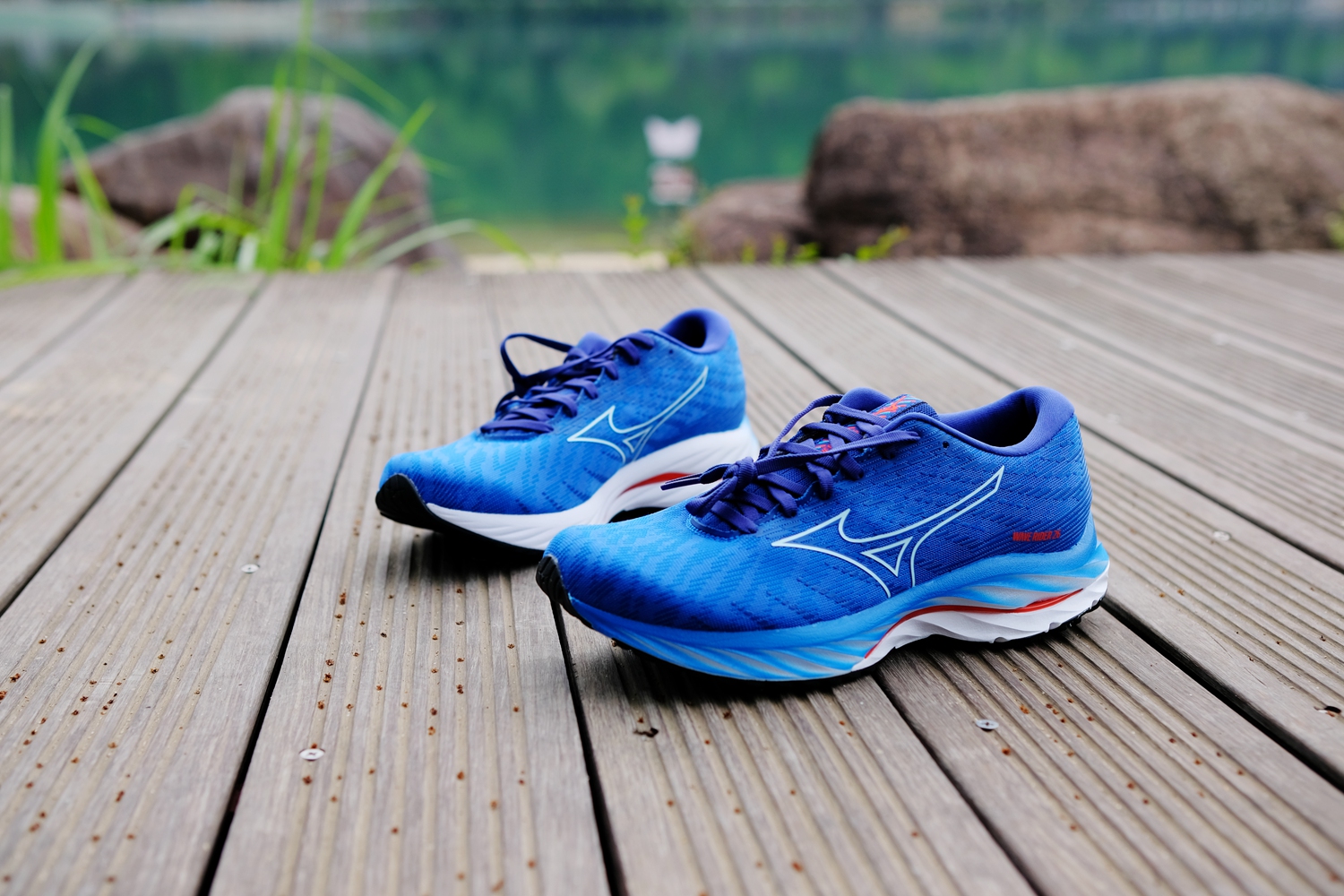 美津浓支撑跑鞋wavehorizon6,美津浓跑鞋waveridergtx怎么样